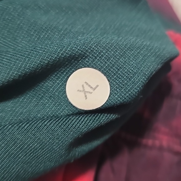 Lululemon Men's Pace Breaker Shorts Black/Pink Size XL - Picture 9 of 10